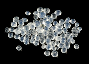 ISRO technology for silica fibres and granules 